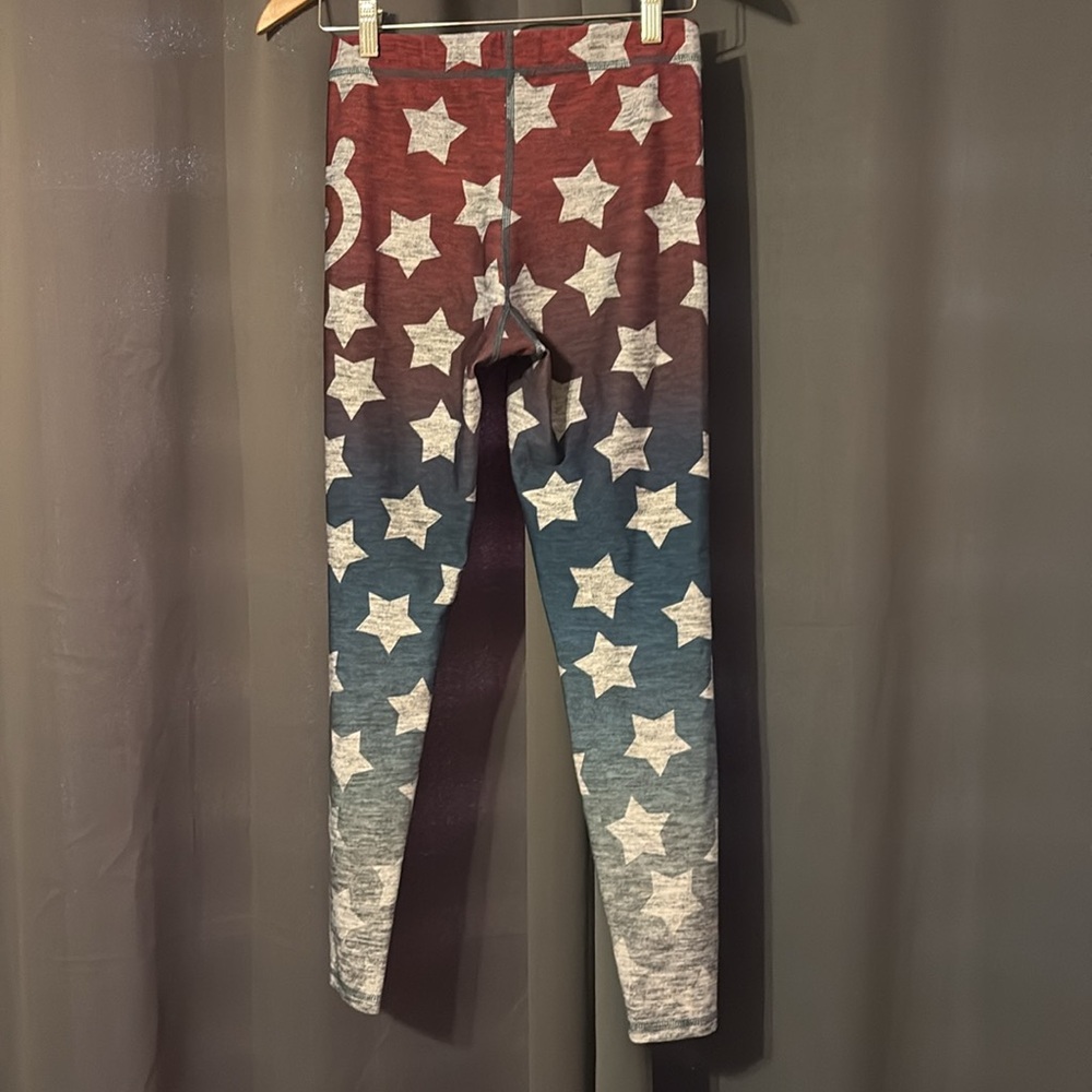Peloton x Terez Leggings - Picture 3 of 8